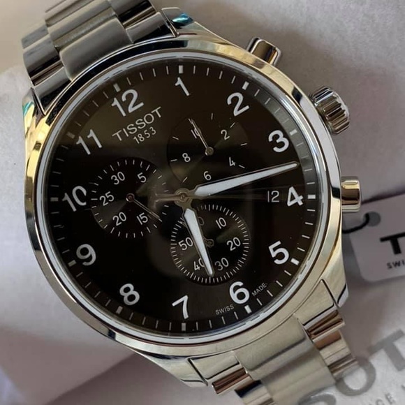 Tissot Chronograph XL Classic
Scratch-resistant Sapphire Crystal - Picture 3 of 11